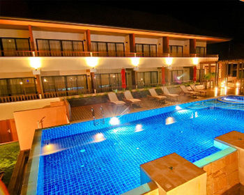 Imagen de los exteriores del Hotel Islanda Resort. Foto 12