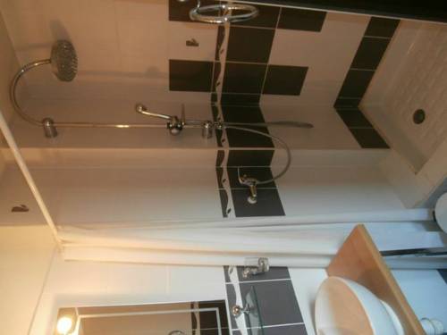Imagen de la habitación del Hotel Islande. Foto 6