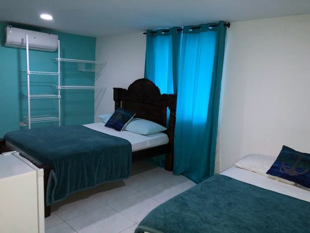 Imagen general del Hotel Islanders blue house - Hostel. Foto 1