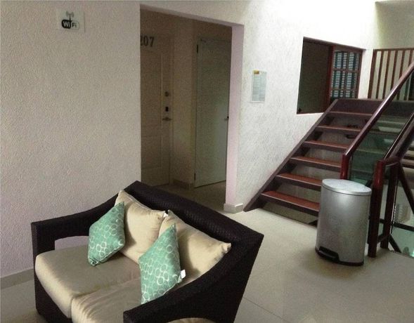 Imagen de los interiores del Hotel Isle&ntilde;o, Isla Mujeres. Foto 11
