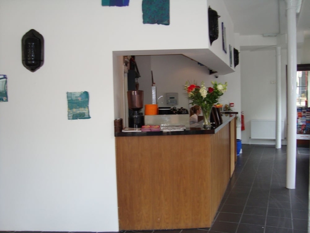 Imagen de los interiores del Hotel Islington Inn. Foto 15