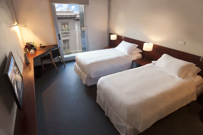 Imagen de la habitación del Hotel Ismael. Foto 9