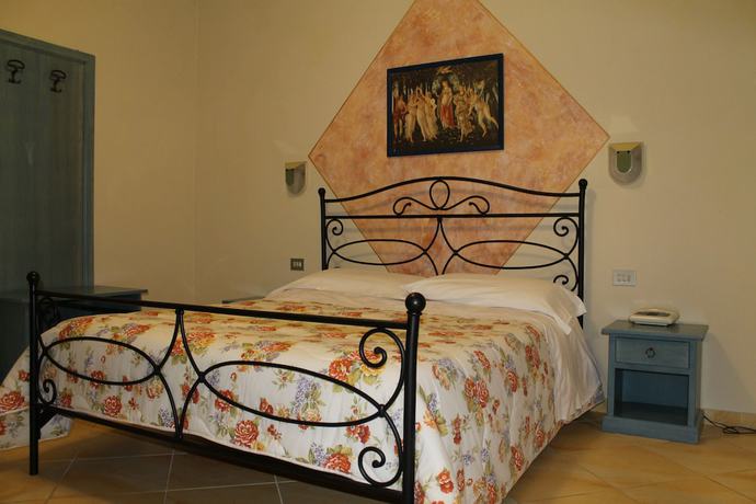 Imagen general del Hotel Ismaele, Querce al Pino. Foto 1
