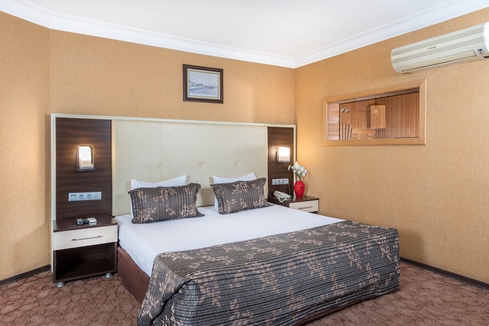 Imagen de la habitación del Hotel Ismira. Foto 6