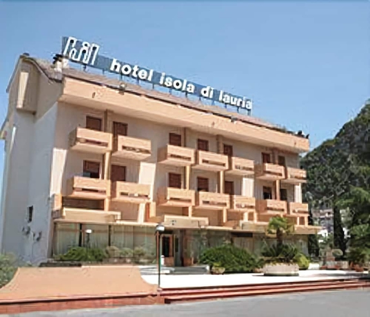 Imagen general del Hotel Isola Di Lauria. Foto 1