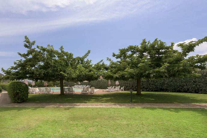 Imagen de la piscina del Hotel Isola Rossa. Foto 15