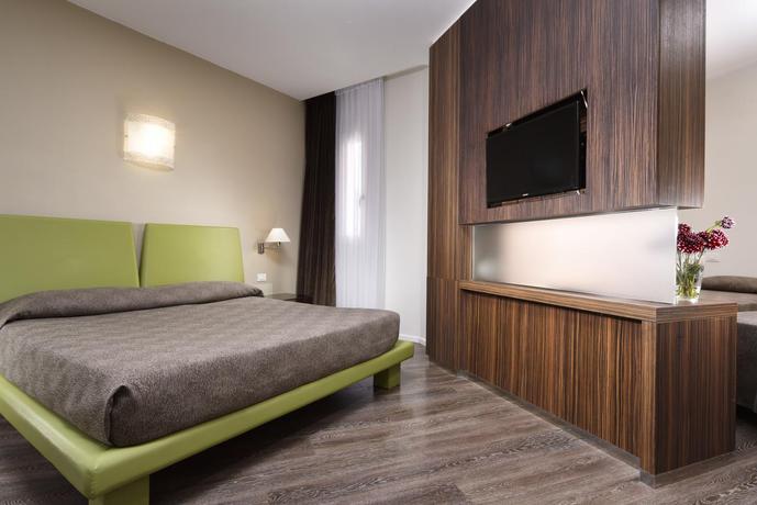 Imagen de la habitación del Hotel Isola Sacra Rome Airport. Foto 6