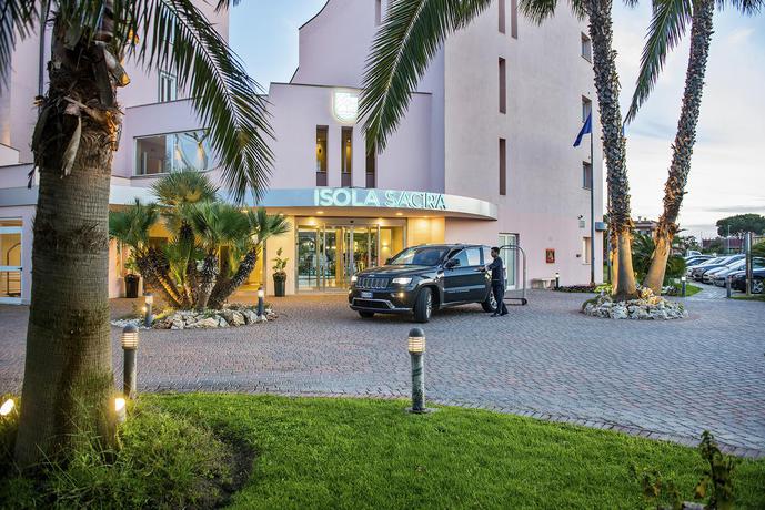 Imagen de los exteriores del Hotel Isola Sacra Rome Airport. Foto 14