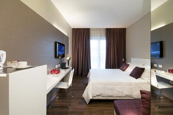 Imagen de la habitación del Hotel Isola Sacra Rome Airport. Foto 7