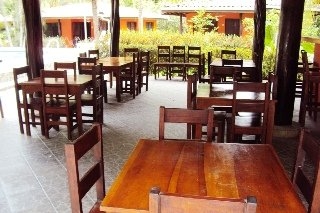 Imagen general del Hotel Isolina Beach Hotel. Foto 8