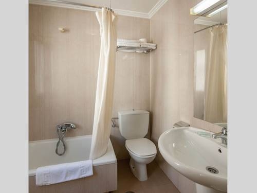 Imagen general del Hotel Isolino. Foto 2