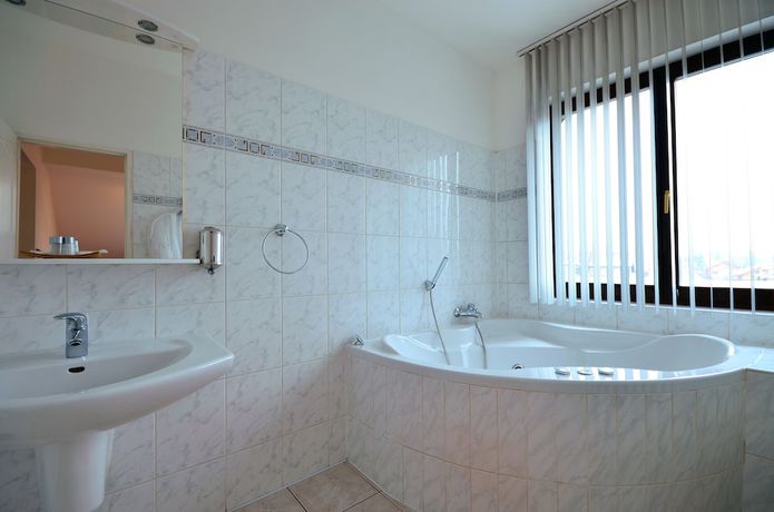 Imagen de la habitación del Hotel Isora. Foto 6