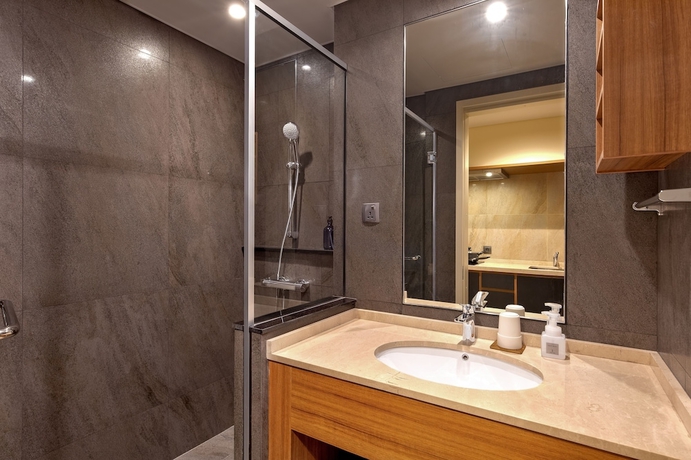 Imagen de la habitación del Hotel Isoras Cikarang. Foto 11