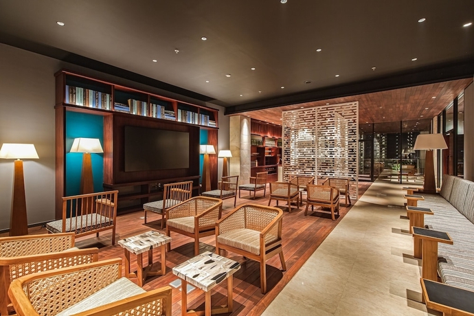 Imagen del bar/restaurante del Hotel Isoras Cikarang. Foto 5