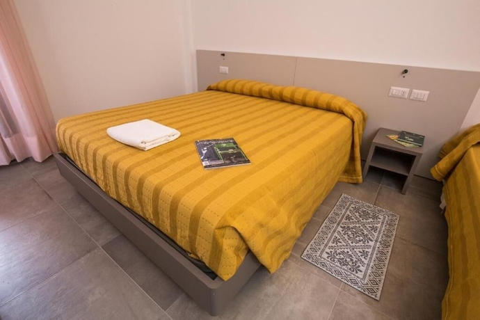 Imagen de la habitación del Hotel Ispinigoli. Foto 16