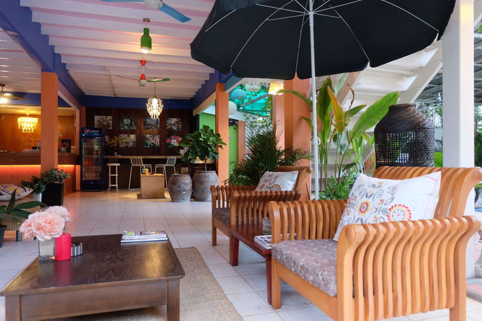 Imagen de los interiores del Hotel Issara House Bangkok. Foto 15