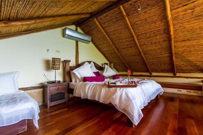 Imagen de la habitación del Hotel Issimo Suites Boutique and Spa - Adults Only. Foto 13