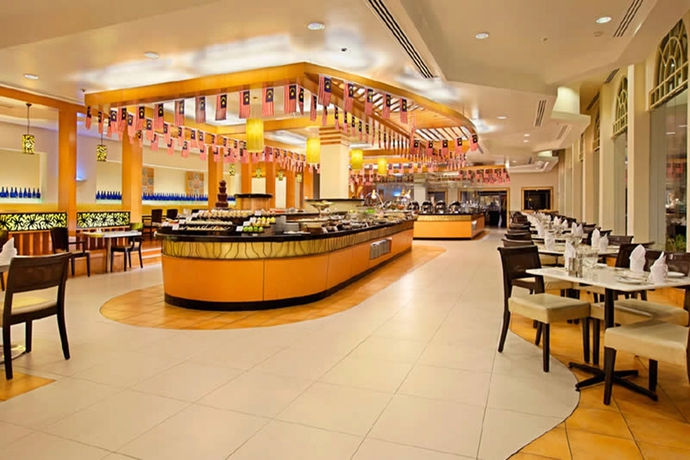 Imagen del bar/restaurante del Hotel Istana Kuala Lumpur. Foto 2