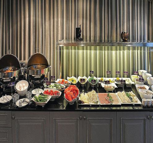 Imagen del bar/restaurante del Hotel Istanbul Airport Express Plus. Foto 7