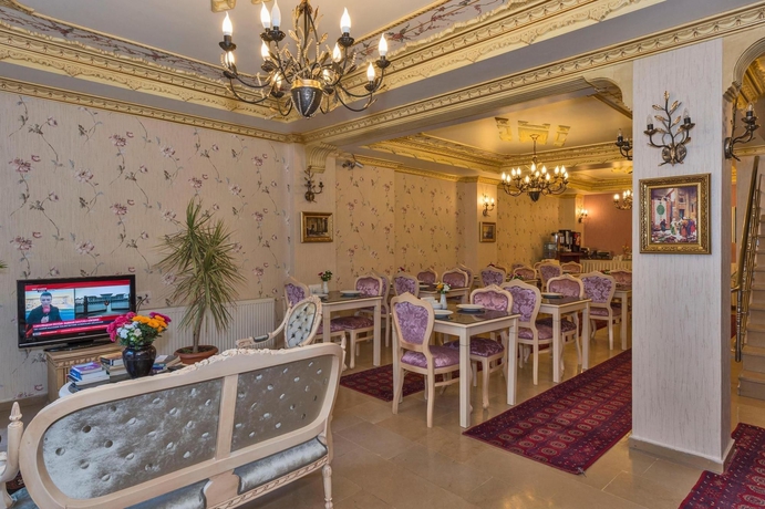 Imagen de los interiores del Hotel Istanbul Holiday, Estambul. Foto 12