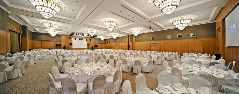 Imagen de los interiores del Hotel Istanbul Marriott Pendik. Foto 15