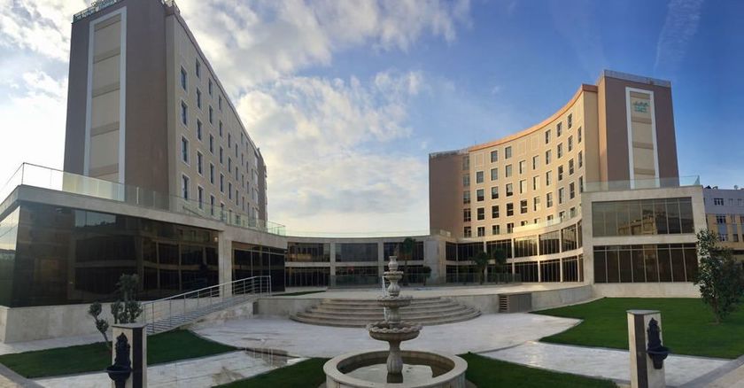 Imagen de los exteriores del Hotel Istanbul Medikal Termal. Foto 11