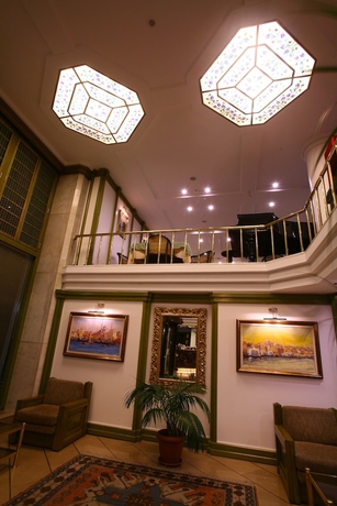 Imagen de los interiores del Hotel Istanbul Royal. Foto 12
