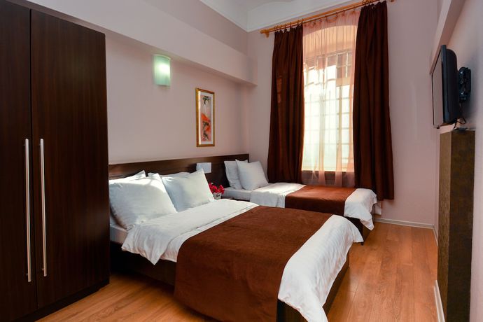 Imagen general del Hotel Istanbul, Tbilisi. Foto 1