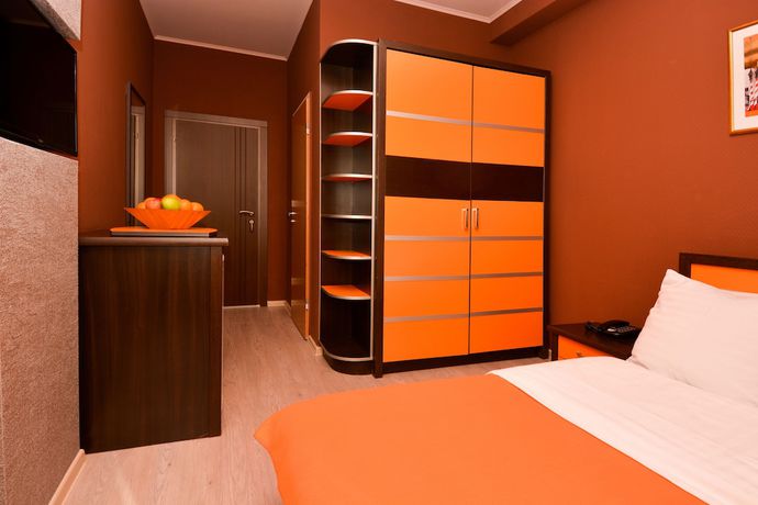 Imagen de la habitación del Hotel Istanbul, Tbilisi. Foto 14