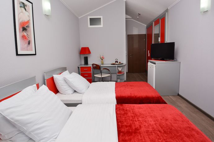 Imagen de la habitación del Hotel Istanbul, Tbilisi. Foto 16