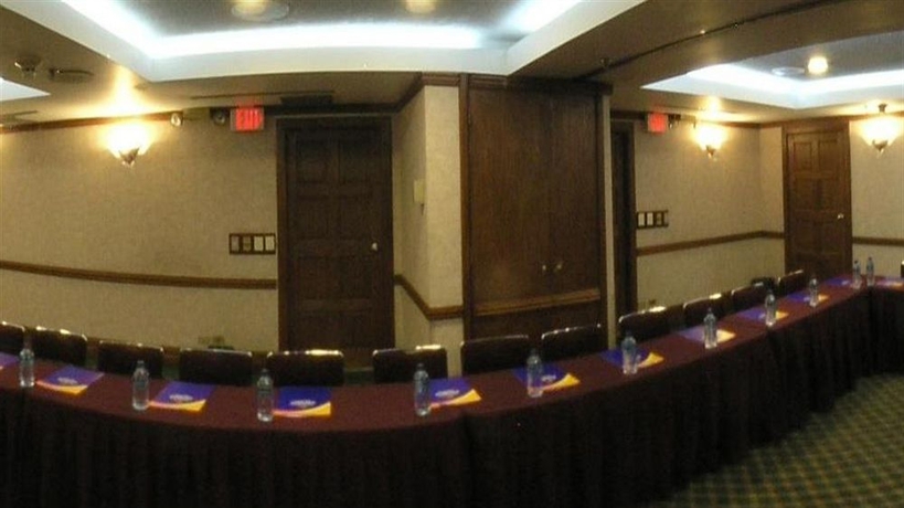 Imagen de los interiores del Hotel Istay Ciudad Juarez. Foto 10