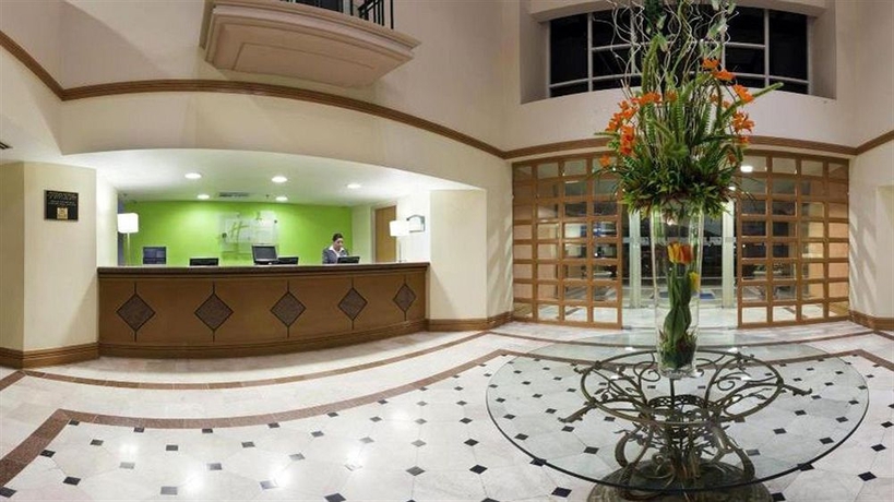 Imagen de los interiores del Hotel Istay Ciudad Juarez. Foto 11