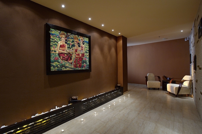 Imagen de la piscina del Hotel Istion Club and Spa. Foto 19