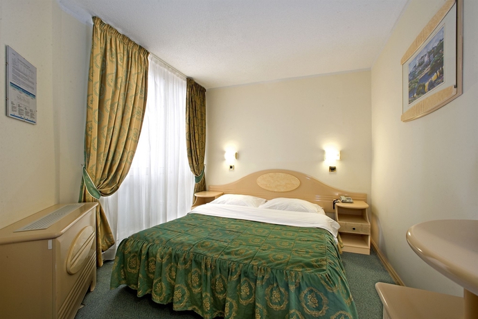 Imagen de la habitación del Hotel Istra Plava Laguna. Foto 5