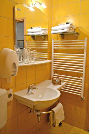 Imagen de la habitación del Hotel Istra, VARAZDIN. Foto 9