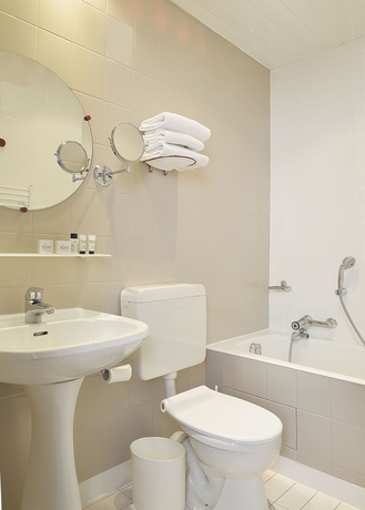 Imagen de la habitación del Hotel Istria. Foto 8