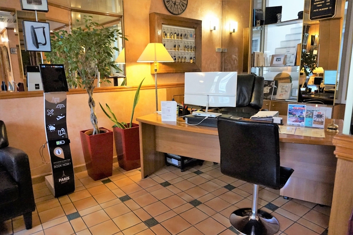 Imagen de los interiores del Hotel Istria. Foto 13