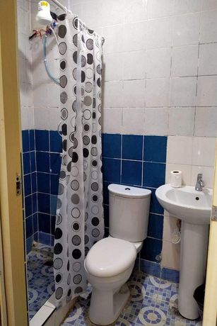 Imagen de la habitación del Hotel Istroberi Inn. Foto 8