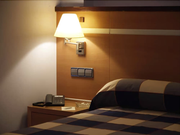 Imagen de la habitación del Hotel Isur Llerena. Foto 15