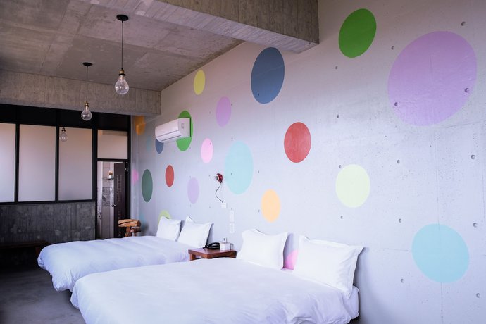Imagen de la habitación del Hotel Isvara. Foto 4