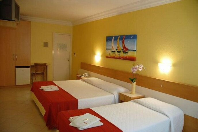 Imagen de la habitación del Hotel It&aacute;lia, Balne&aacute;rio Cambori&uacute;. Foto 17