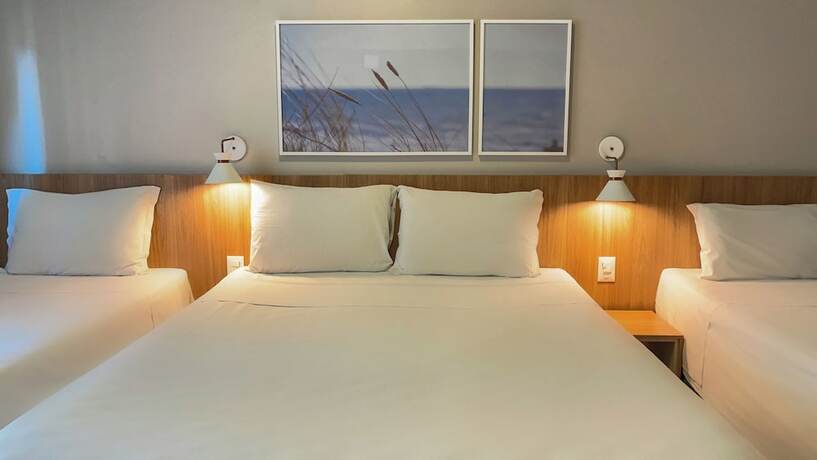 Imagen de la habitación del Hotel It&aacute;lia, Balne&aacute;rio Cambori&uacute;. Foto 25