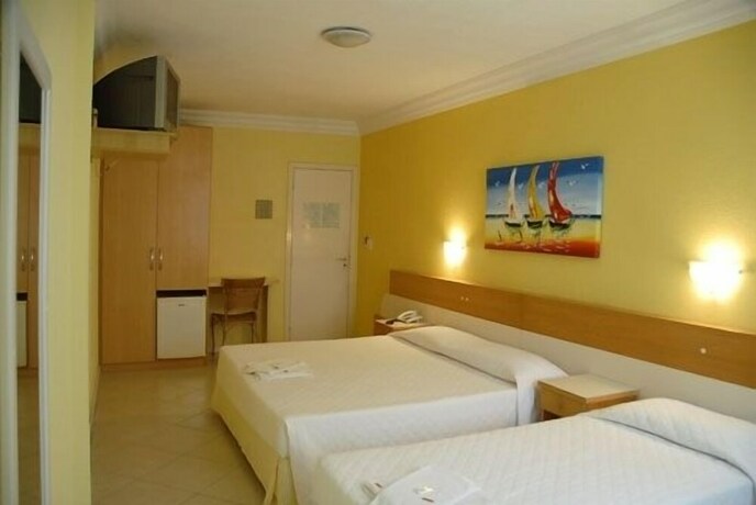 Imagen de la habitación del Hotel It&aacute;lia, Balne&aacute;rio Cambori&uacute;. Foto 30