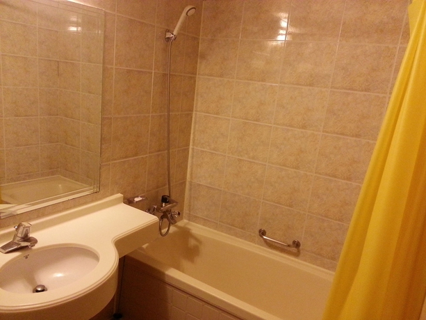 Imagen de la habitación del Hotel Itaewon Crown. Foto 7