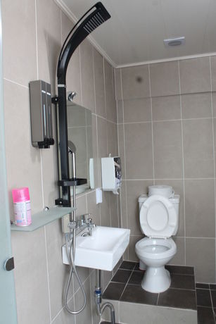 Imagen de los interiores del Hotel Itaewon Inn. Foto 16