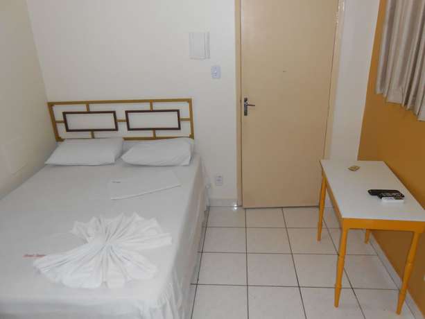 Imagen de la habitación del Hotel Itaipu. Foto 9