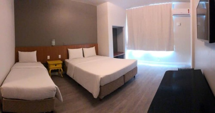 Imagen de la habitación del Hotel Itajai Express. Foto 14