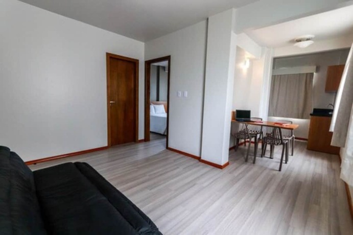 Imagen de la habitación del Hotel Itajai Express. Foto 15