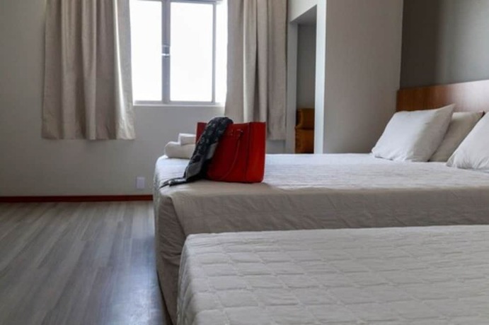 Imagen de la habitación del Hotel Itajai Express. Foto 18