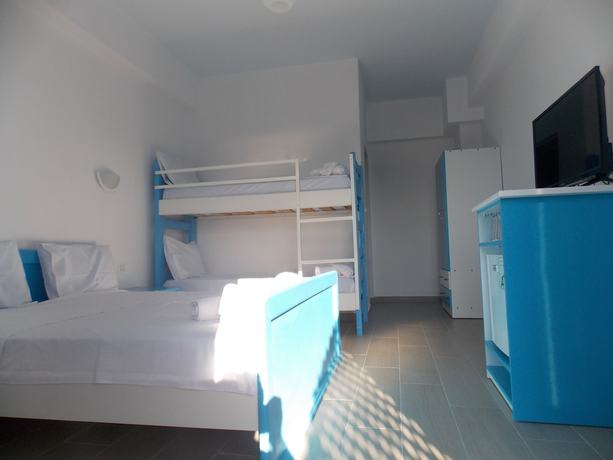 Imagen de la habitación del Hotel Itaka. Foto 13